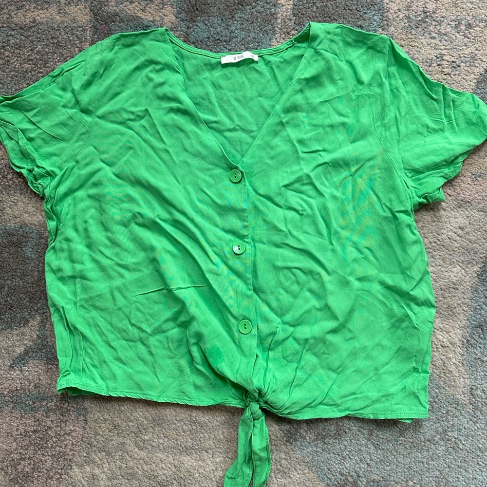 Green tie front top